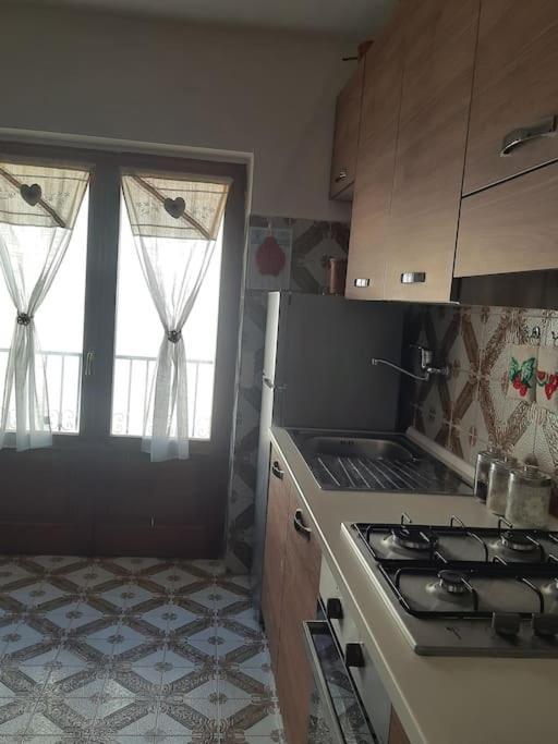 Villa A Due Passi Dai Lupi Civitella Alfedena Exterior foto